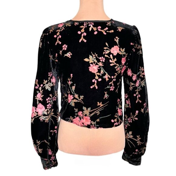 Boho Burntout Velvet Floral Crop Top Blouse Sz.S Black Bishop Sleeve Fairy Goth - Picture 3 of 11